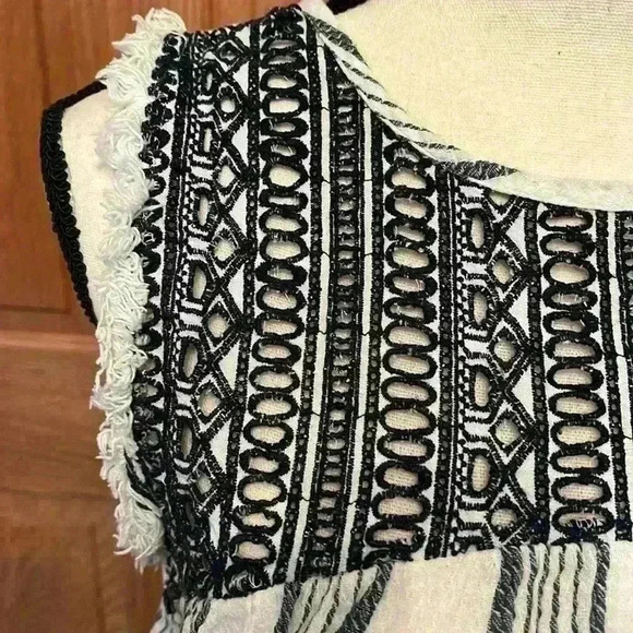 Lovestitch Sleeveless Boho Top Fringe M - Picture 2 of 7